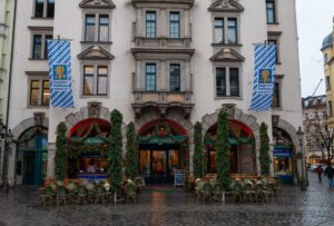Fachkräfte - Ärzte Pflegepersonal und andere Fachkräfte in Gießen